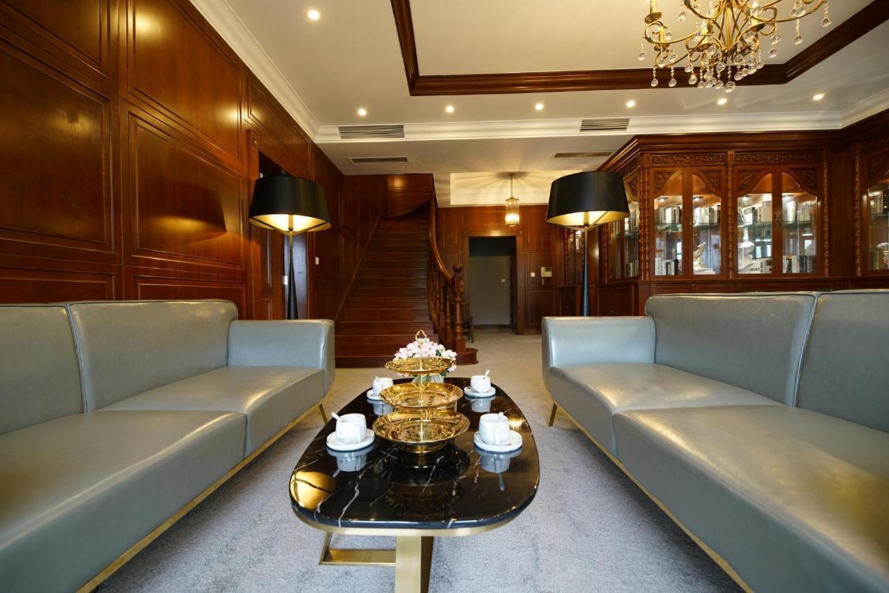The Bund View Apartment Shanghai