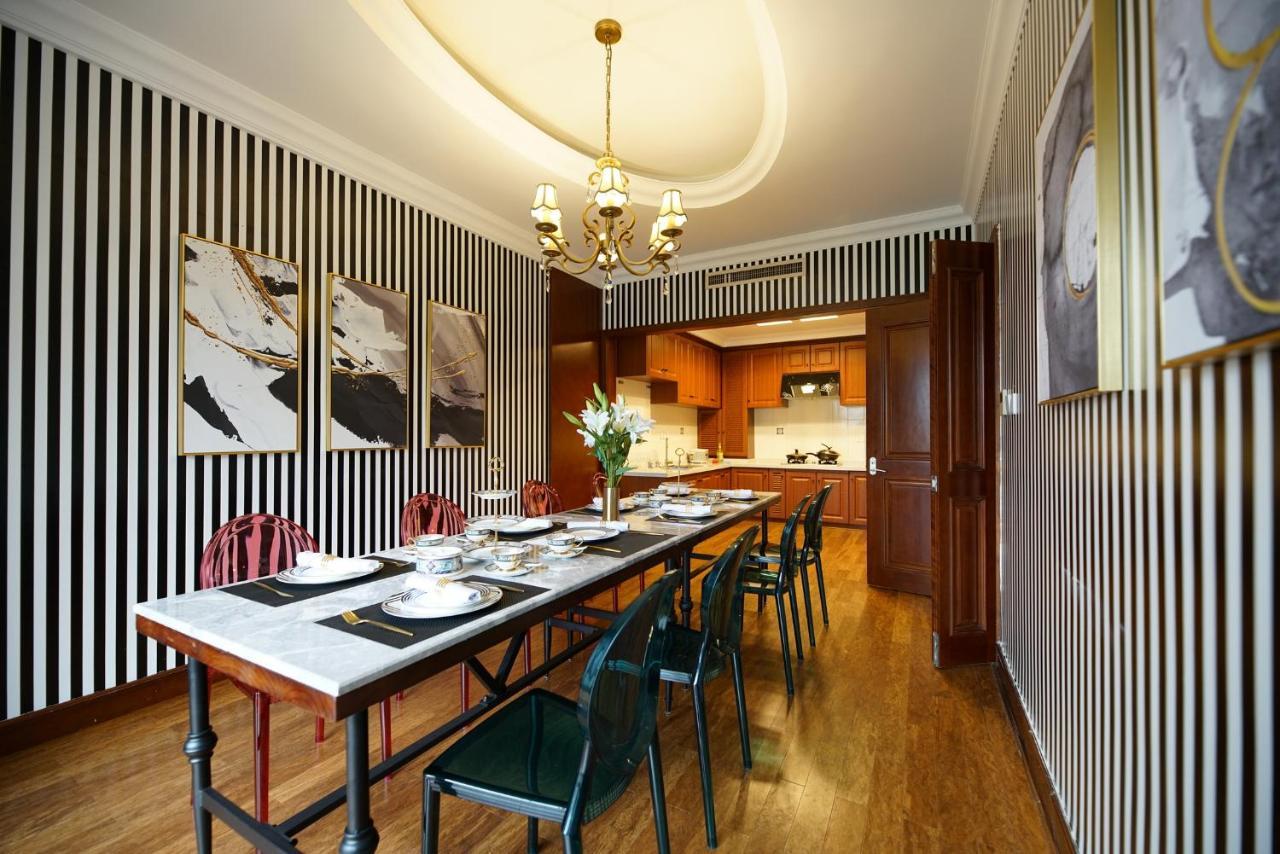 The Bund View Apartment Shanghai